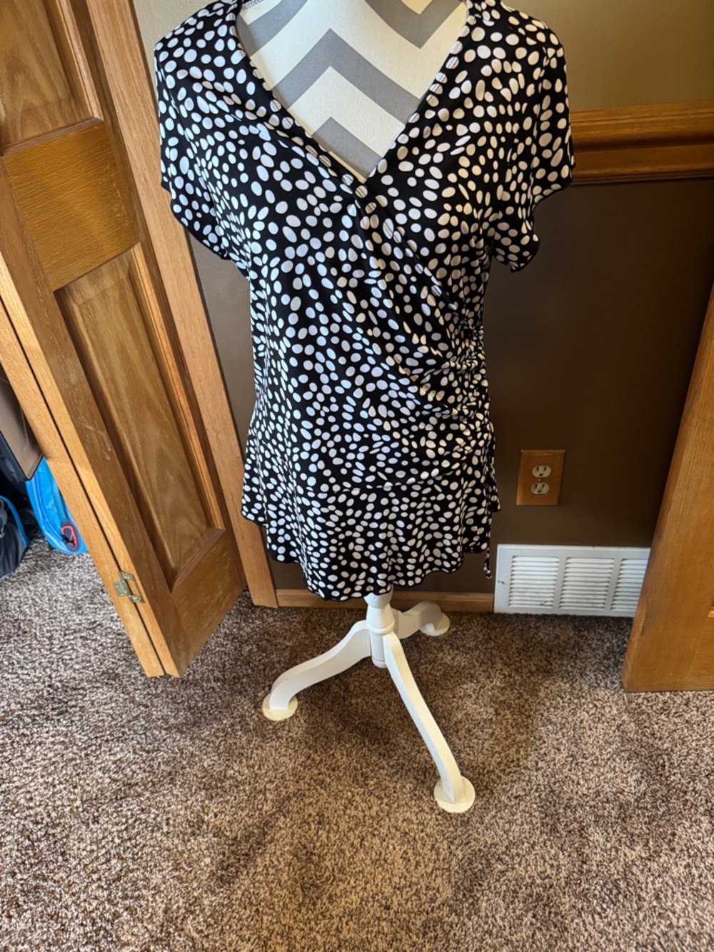 Roz & Ali Black and White Polka Dot top
